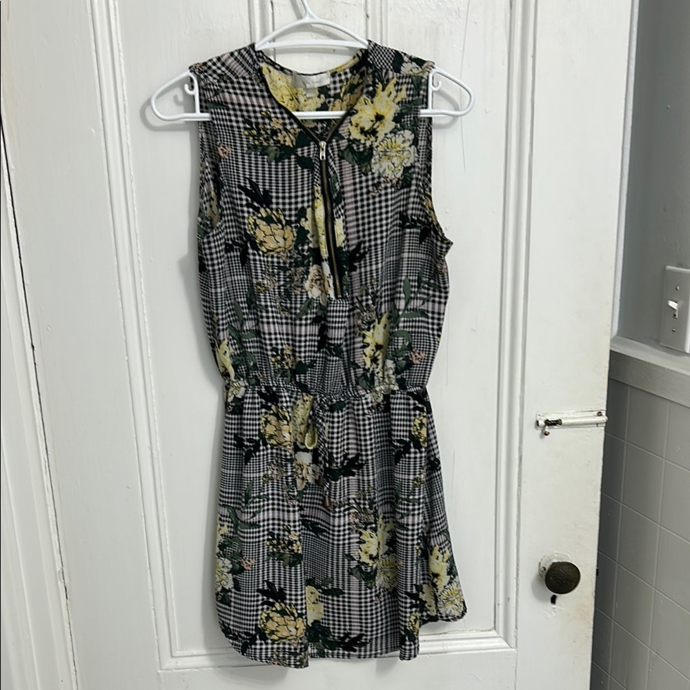 Floral Checkered Sleeveless Sundress